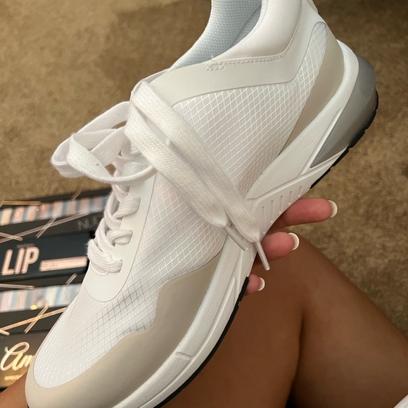 calvin klein shoes - Picture 2 of 3